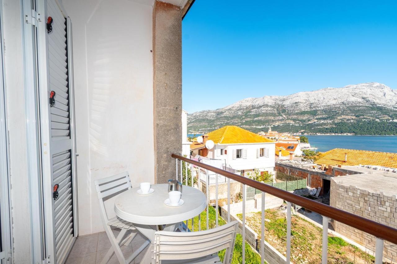 Apartments Peco Korčula Екстериор снимка